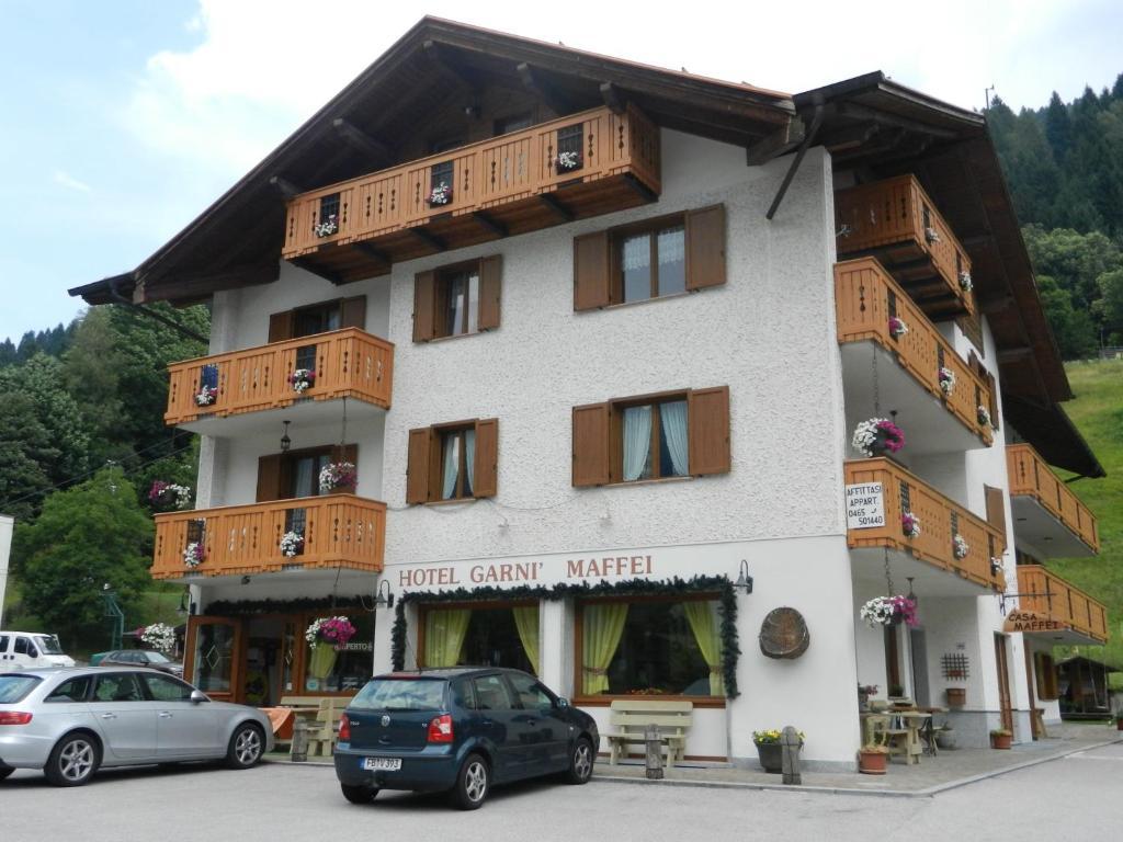 Maffei Hotel Pinzolo Exterior photo