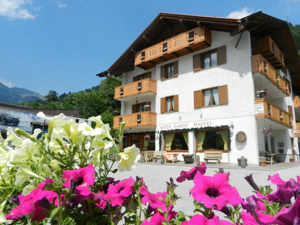Maffei Hotel Pinzolo Exterior photo